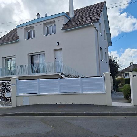 Bed and Breakfast La Fleur Du Soleil Trouville-sur-Mer Esterno foto
