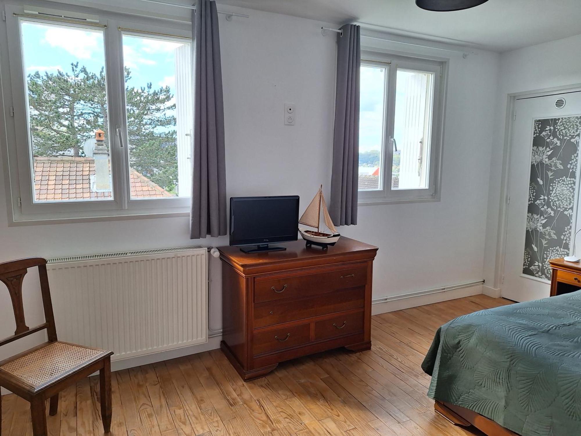 Bed and Breakfast La Fleur Du Soleil Trouville-sur-Mer Esterno foto